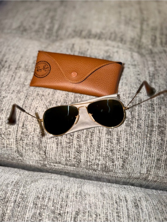 Ray-Ban Aviator Havana Collection Gold Frame Sunglasses with Dark Green Lenses